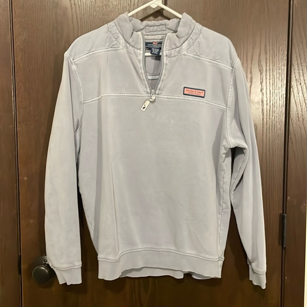Vineyard Vines - Martha's Vinyeard Sweatshirt 🍇 Size Medium